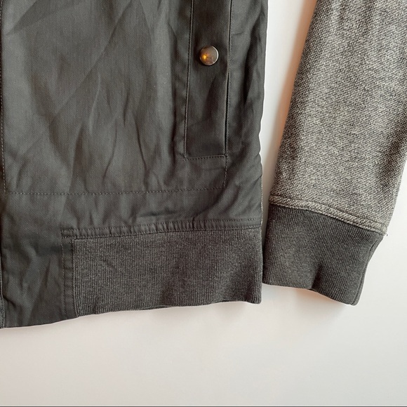 BR bomber jacket EUC - Picture 9 of 11